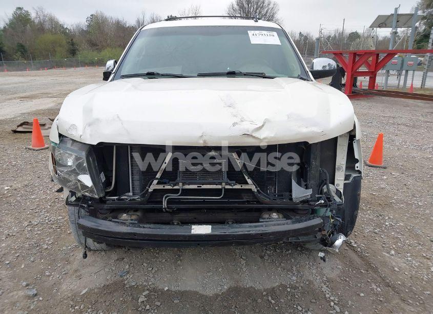 Photo 6 of 2014 Chevrolet Tahoe LTZ (VIN 1GNSCCE05ER101331)