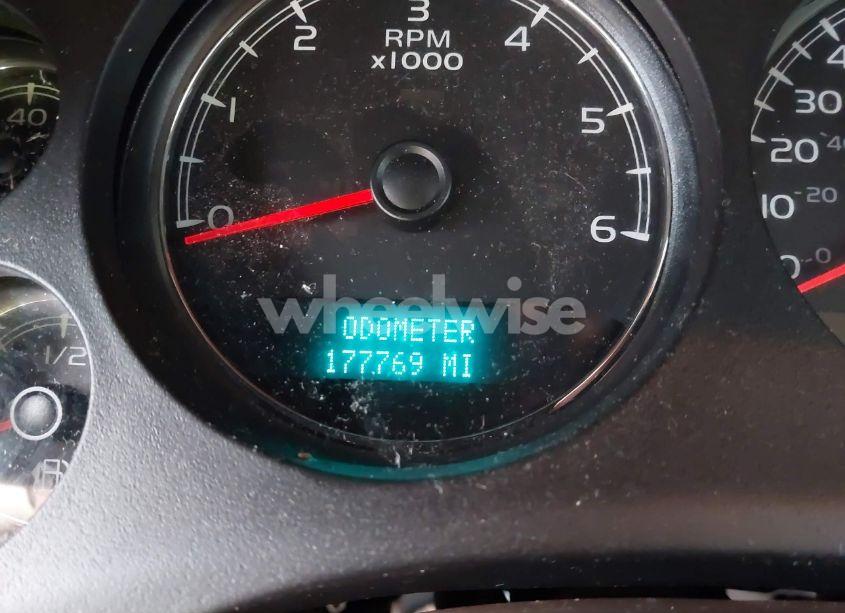 Photo 7 of 2014 Chevrolet Tahoe LTZ (VIN 1GNSCCE05ER101331)