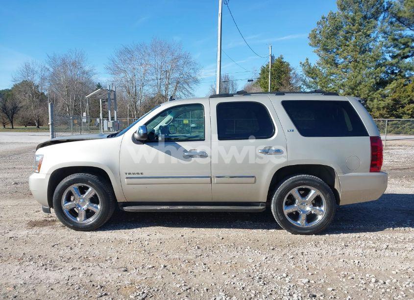 Photo 14 of 2014 Chevrolet Tahoe LTZ (VIN 1GNSCCE05ER223171)
