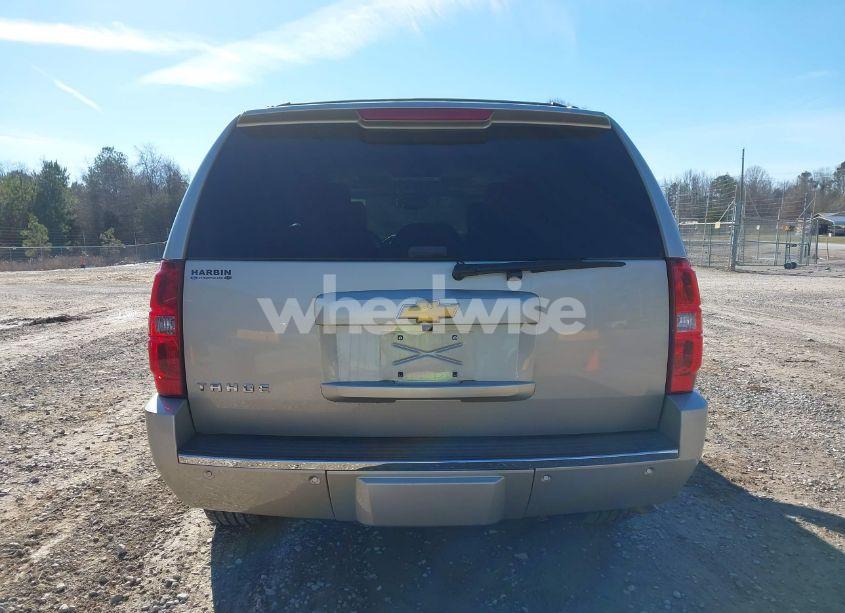 Photo 16 of 2014 Chevrolet Tahoe LTZ (VIN 1GNSCCE05ER223171)