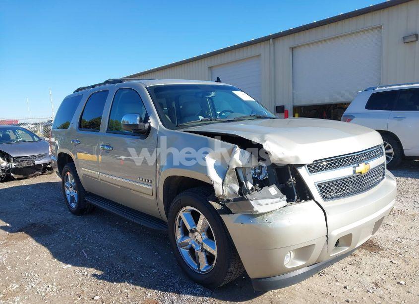 Photo 6 of 2014 Chevrolet Tahoe LTZ (VIN 1GNSCCE05ER223171)