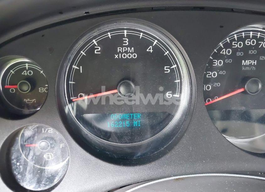 Photo 7 of 2011 Chevrolet Tahoe LTZ (VIN 1GNSCCE06BR110406)