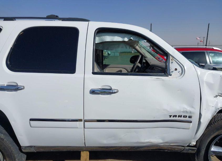 Photo 13 of 2011 Chevrolet Tahoe LTZ (VIN 1GNSCCE06BR398511)