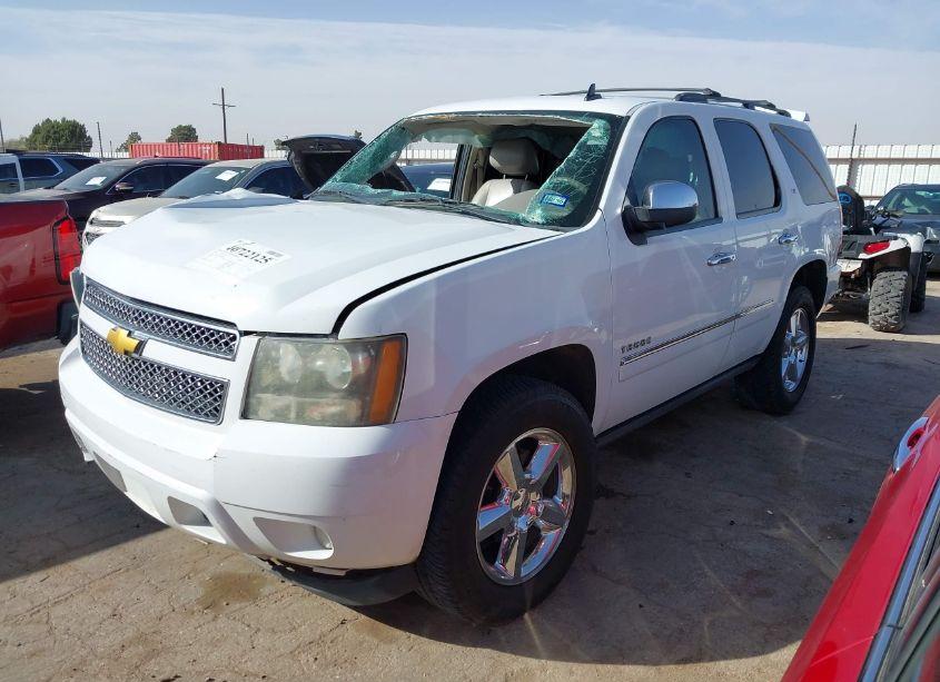 Photo 2 of 2011 Chevrolet Tahoe LTZ (VIN 1GNSCCE06BR398511)