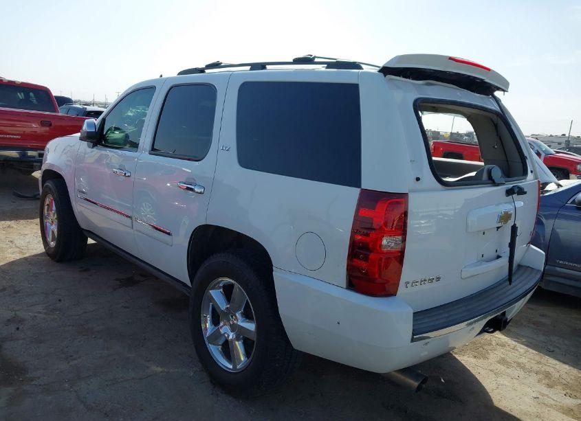 Photo 3 of 2011 Chevrolet Tahoe LTZ (VIN 1GNSCCE06BR398511)