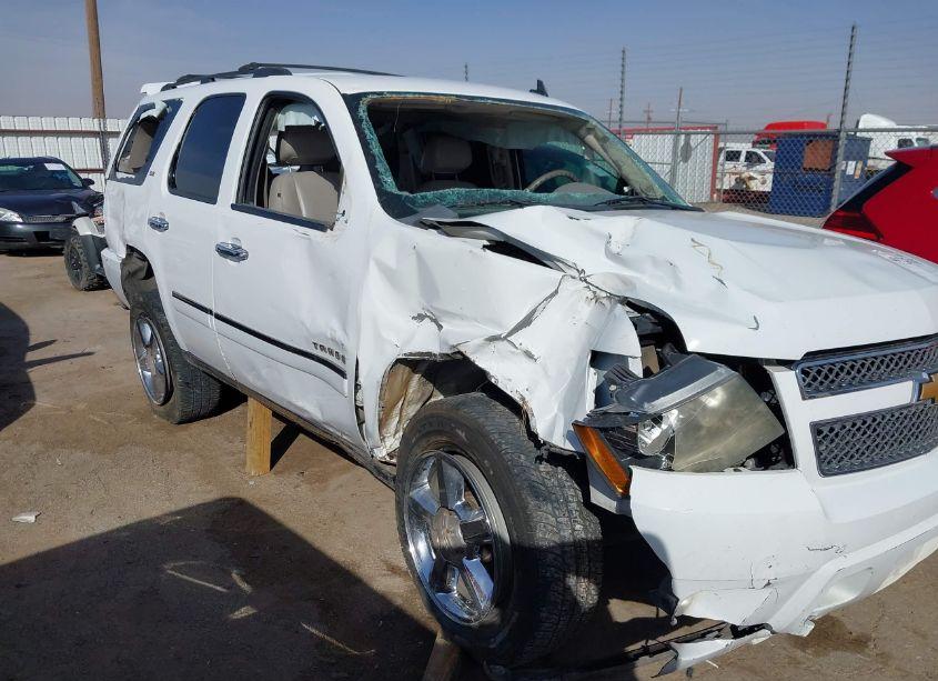 Photo 6 of 2011 Chevrolet Tahoe LTZ (VIN 1GNSCCE06BR398511)