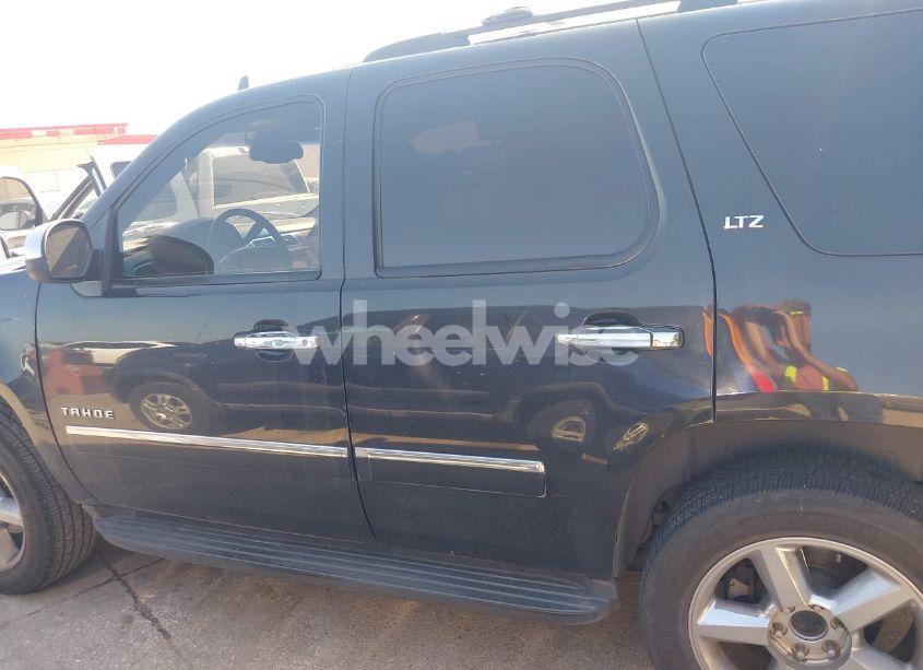 Photo 14 of 2012 Chevrolet Tahoe LTZ (VIN 1GNSCCE07CR283675)