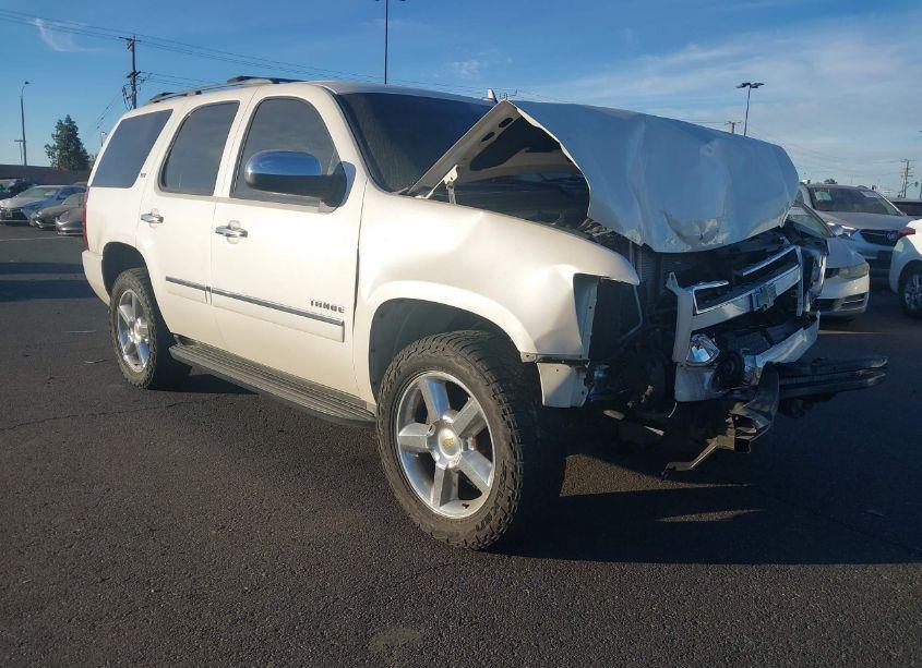 2014 Chevrolet Tahoe LTZ (VIN 1GNSCCE07ER139899) main photo