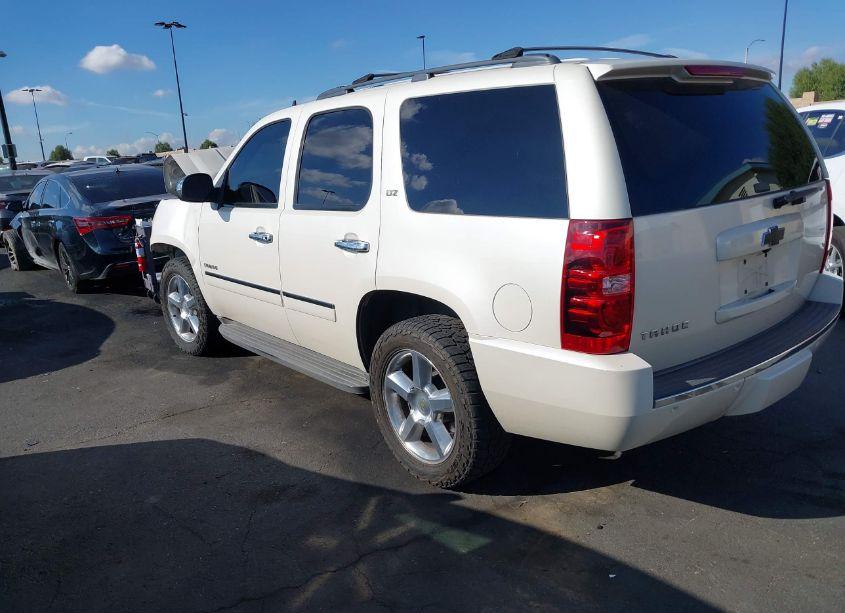 Photo 15 of 2014 Chevrolet Tahoe LTZ (VIN 1GNSCCE07ER139899)