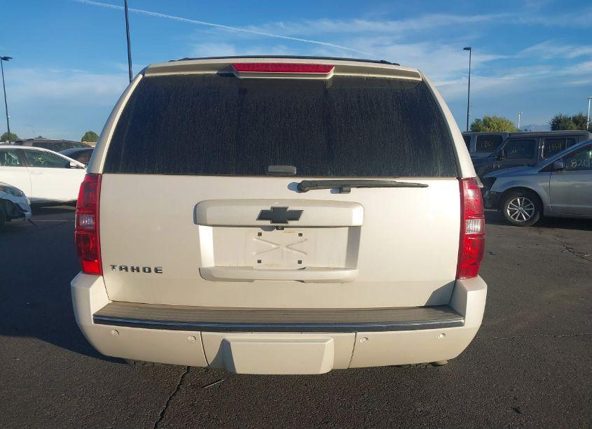 Photo 17 of 2014 Chevrolet Tahoe LTZ (VIN 1GNSCCE07ER139899)