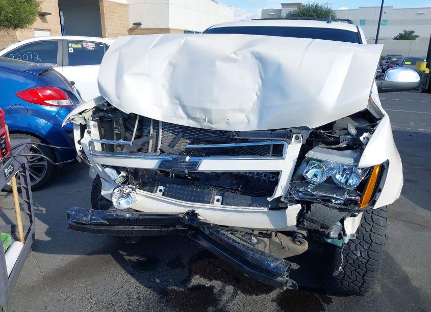 Photo 6 of 2014 Chevrolet Tahoe LTZ (VIN 1GNSCCE07ER139899)