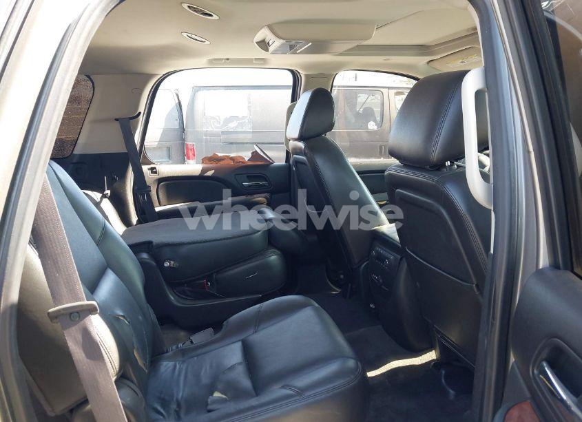 Photo 8 of 2012 Chevrolet Tahoe LTZ (VIN 1GNSCCE08CR297245)