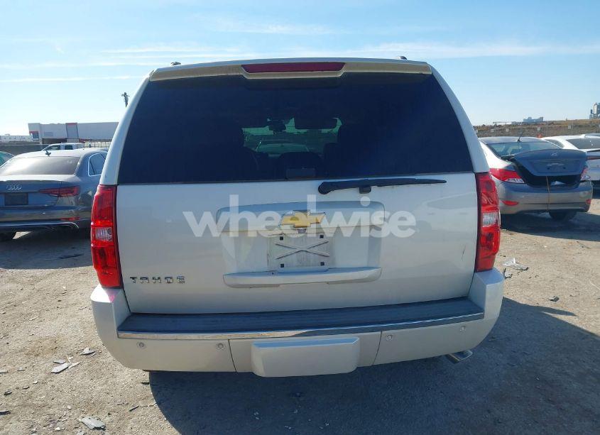 Photo 16 of 2013 Chevrolet Tahoe LTZ (VIN 1GNSCCE08DR194392)