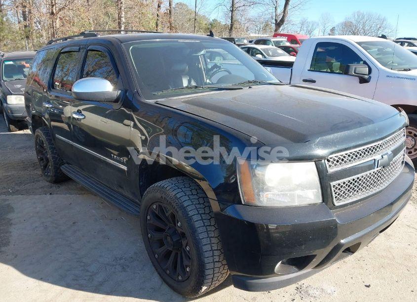 2011 Chevrolet Tahoe LTZ (VIN 1GNSCCE0XBR366774) main photo