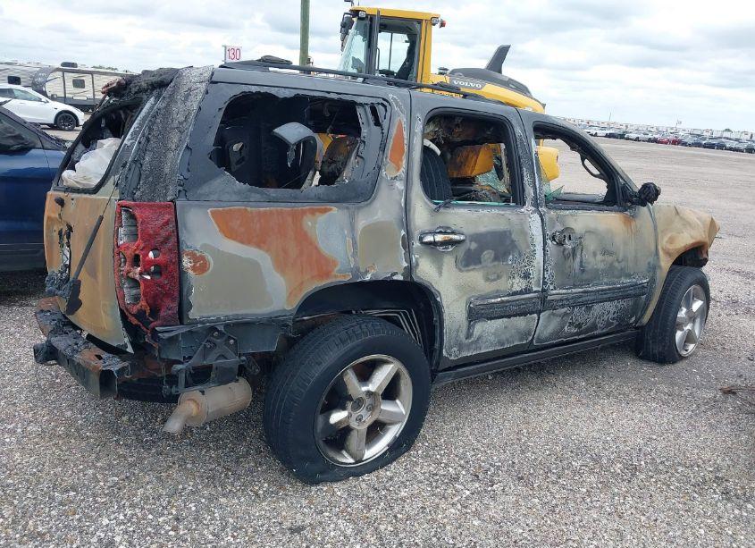 Photo 4 of 2012 Chevrolet Tahoe LTZ (VIN 1GNSCCE0XCR241114)