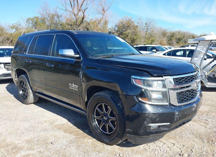 2015 Chevrolet Tahoe LTZ (VIN 1GNSCCKC0FR102953) main photo
