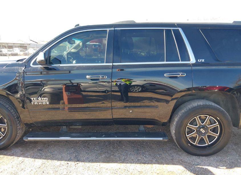Photo 14 of 2015 Chevrolet Tahoe LTZ (VIN 1GNSCCKC0FR102953)