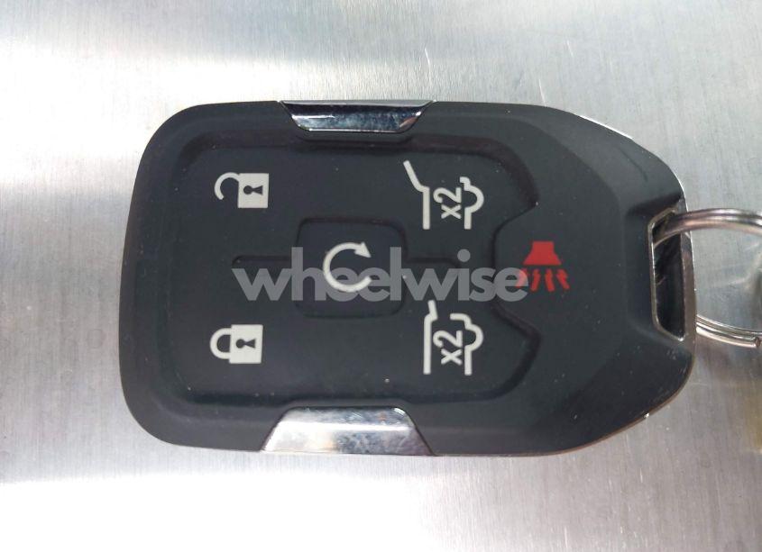 Photo 11 of 2015 Chevrolet Tahoe LTZ (VIN 1GNSCCKC0FR123625)