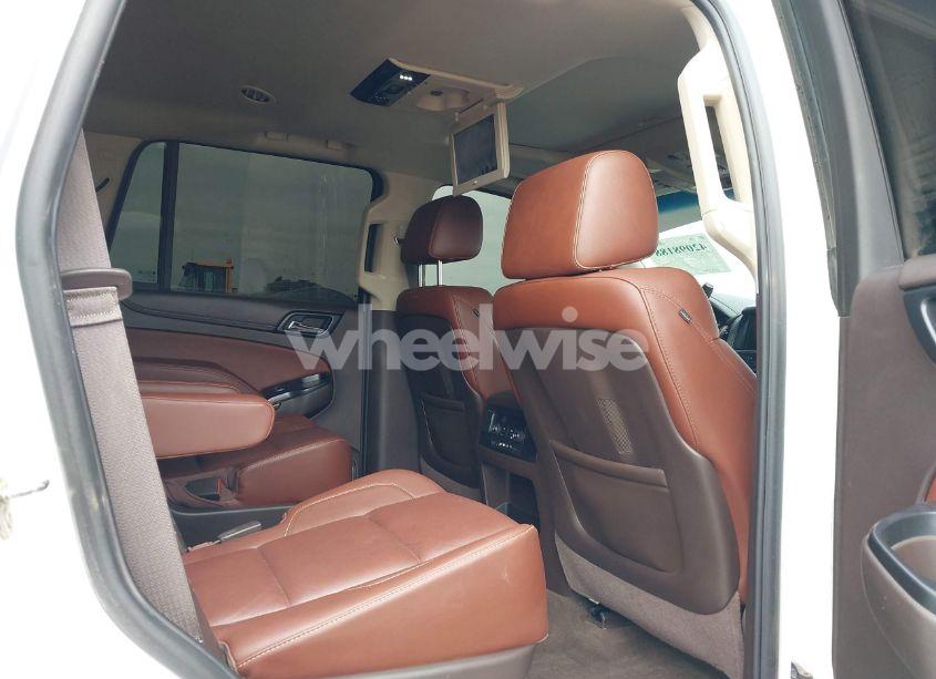 Photo 8 of 2015 Chevrolet Tahoe LTZ (VIN 1GNSCCKC0FR123625)