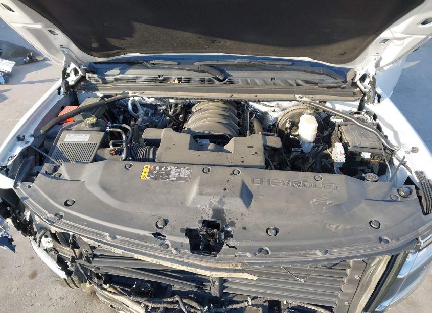 Photo 10 of 2017 Chevrolet Tahoe PREMIER (VIN 1GNSCCKC0HR342121)