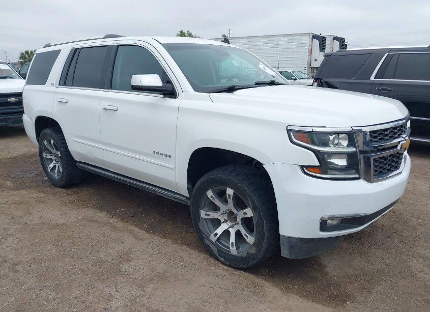 2015 Chevrolet Tahoe LTZ (VIN 1GNSCCKC1FR158870) main photo