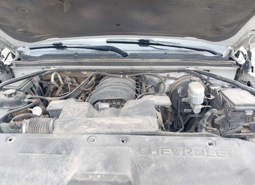 Photo 10 of 2015 Chevrolet Tahoe LTZ (VIN 1GNSCCKC1FR158870)