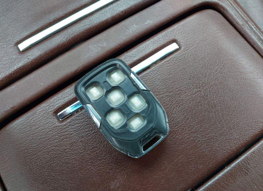 Photo 11 of 2015 Chevrolet Tahoe LTZ (VIN 1GNSCCKC1FR158870)