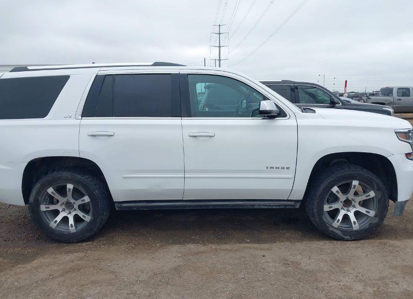 Photo 13 of 2015 Chevrolet Tahoe LTZ (VIN 1GNSCCKC1FR158870)