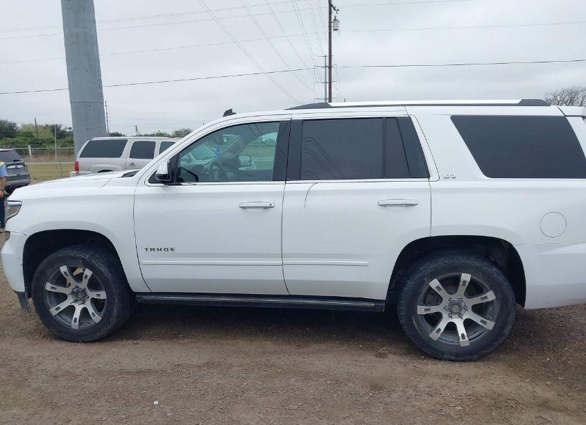 Photo 14 of 2015 Chevrolet Tahoe LTZ (VIN 1GNSCCKC1FR158870)