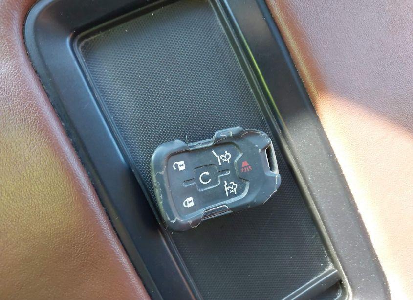 Photo 11 of 2015 Chevrolet Tahoe LTZ (VIN 1GNSCCKC1FR224981)