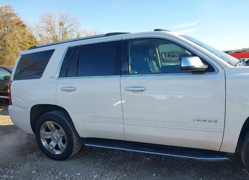 Photo 14 of 2015 Chevrolet Tahoe LTZ (VIN 1GNSCCKC1FR224981)