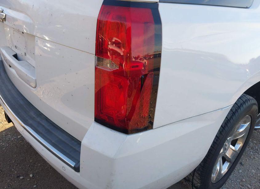 Photo 6 of 2015 Chevrolet Tahoe LTZ (VIN 1GNSCCKC1FR224981)
