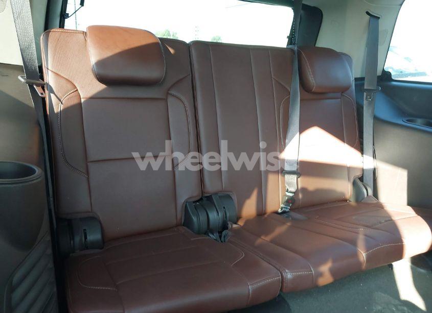 Photo 18 of 2016 Chevrolet Tahoe LTZ (VIN 1GNSCCKC1GR191417)