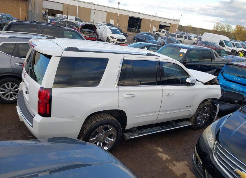 Photo 13 of 2018 Chevrolet Tahoe PREMIER (VIN 1GNSCCKC1JR257536)