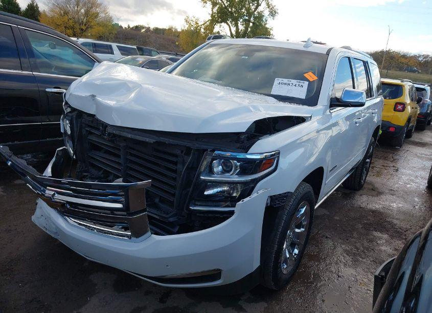 Photo 2 of 2018 Chevrolet Tahoe PREMIER (VIN 1GNSCCKC1JR257536)