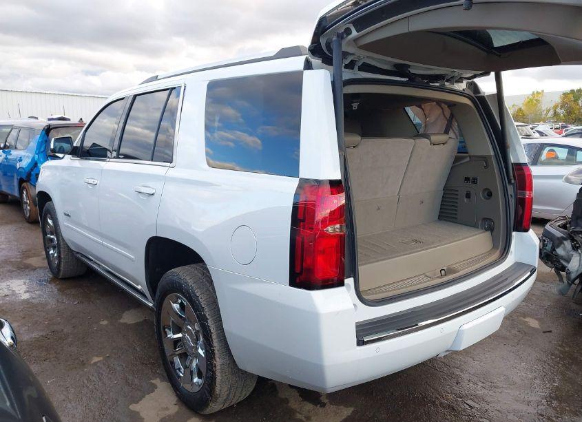 Photo 3 of 2018 Chevrolet Tahoe PREMIER (VIN 1GNSCCKC1JR257536)