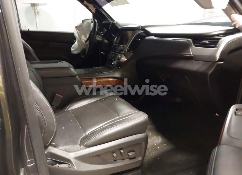 Photo 5 of 2015 Chevrolet Tahoe LTZ (VIN 1GNSCCKC2FR114442)