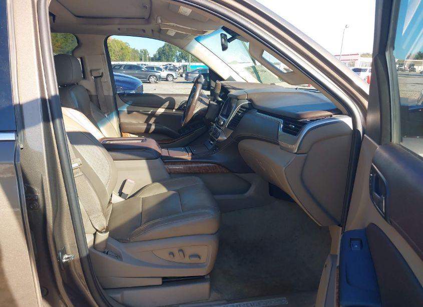 Photo 5 of 2016 Chevrolet Tahoe LTZ (VIN 1GNSCCKC2GR117598)