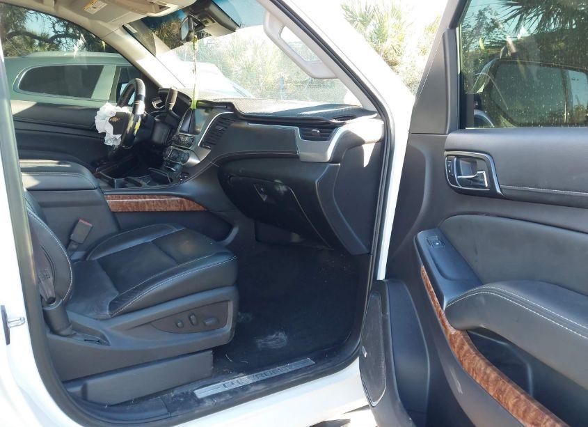 Photo 5 of 2016 Chevrolet Tahoe LTZ (VIN 1GNSCCKC2GR454224)