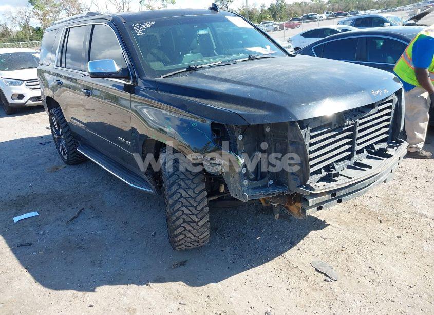 2018 Chevrolet Tahoe PREMIER (VIN 1GNSCCKC2JR166582) main photo