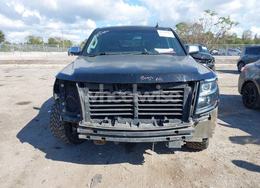 Photo 12 of 2018 Chevrolet Tahoe PREMIER (VIN 1GNSCCKC2JR166582)