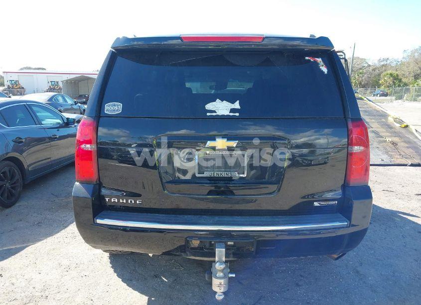 Photo 16 of 2018 Chevrolet Tahoe PREMIER (VIN 1GNSCCKC2JR166582)