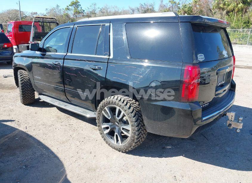Photo 3 of 2018 Chevrolet Tahoe PREMIER (VIN 1GNSCCKC2JR166582)
