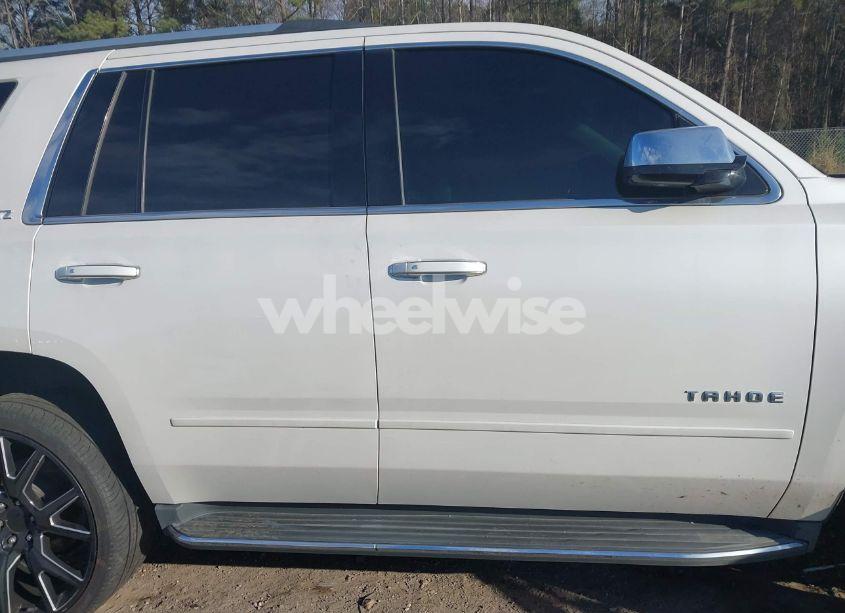 Photo 13 of 2016 Chevrolet Tahoe LTZ (VIN 1GNSCCKC3GR175607)