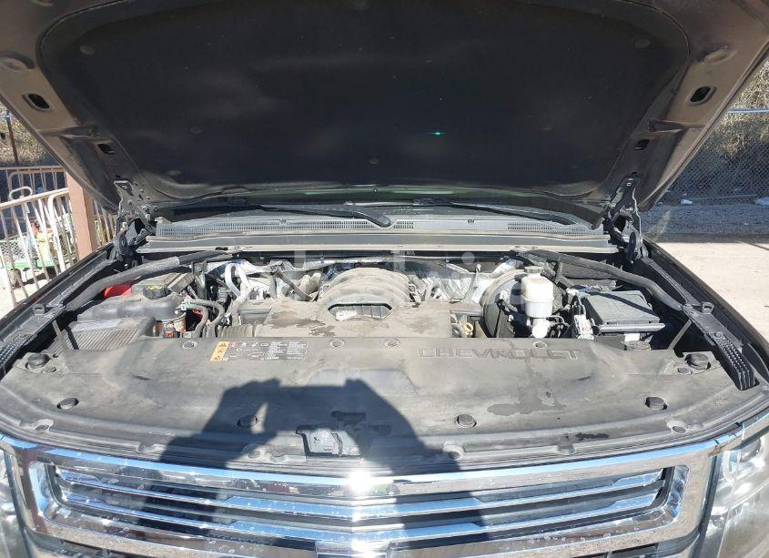 Photo 10 of 2017 Chevrolet Tahoe PREMIER (VIN 1GNSCCKC3HR353419)