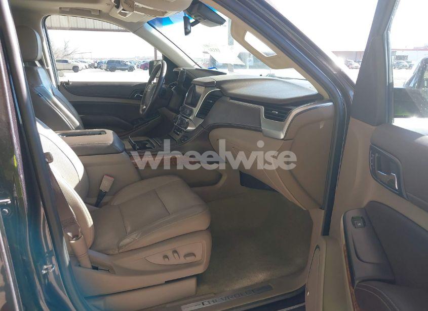 Photo 5 of 2017 Chevrolet Tahoe PREMIER (VIN 1GNSCCKC3HR353419)