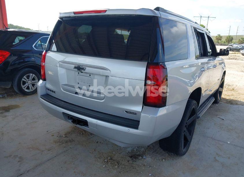 Photo 4 of 2018 Chevrolet Tahoe PREMIER (VIN 1GNSCCKC3JR104463)