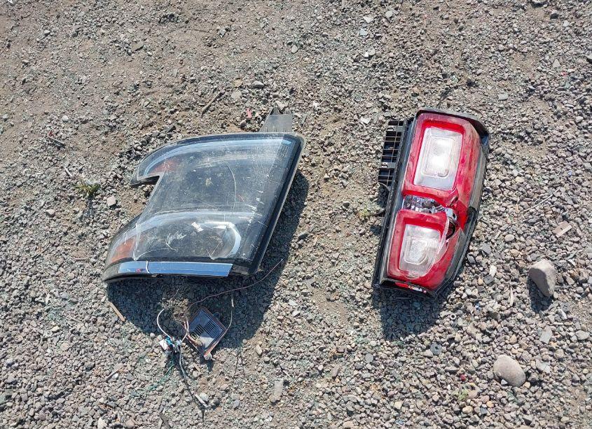 Photo 12 of 2020 Chevrolet Tahoe 2WD PREMIER (VIN 1GNSCCKC3LR153004)