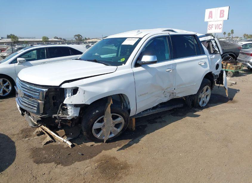 Photo 2 of 2020 Chevrolet Tahoe 2WD PREMIER (VIN 1GNSCCKC3LR153004)