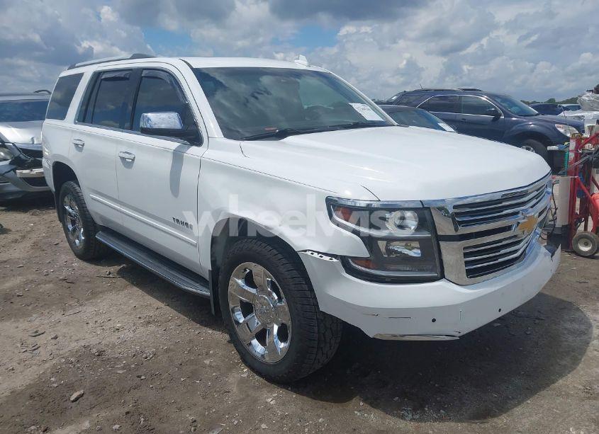 2017 Chevrolet Tahoe PREMIER (VIN 1GNSCCKC4HR308148) main photo
